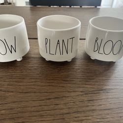 Rae Dunn Plant Pots