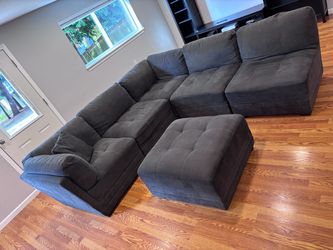 Sectional Couch 6 piece Navy Color