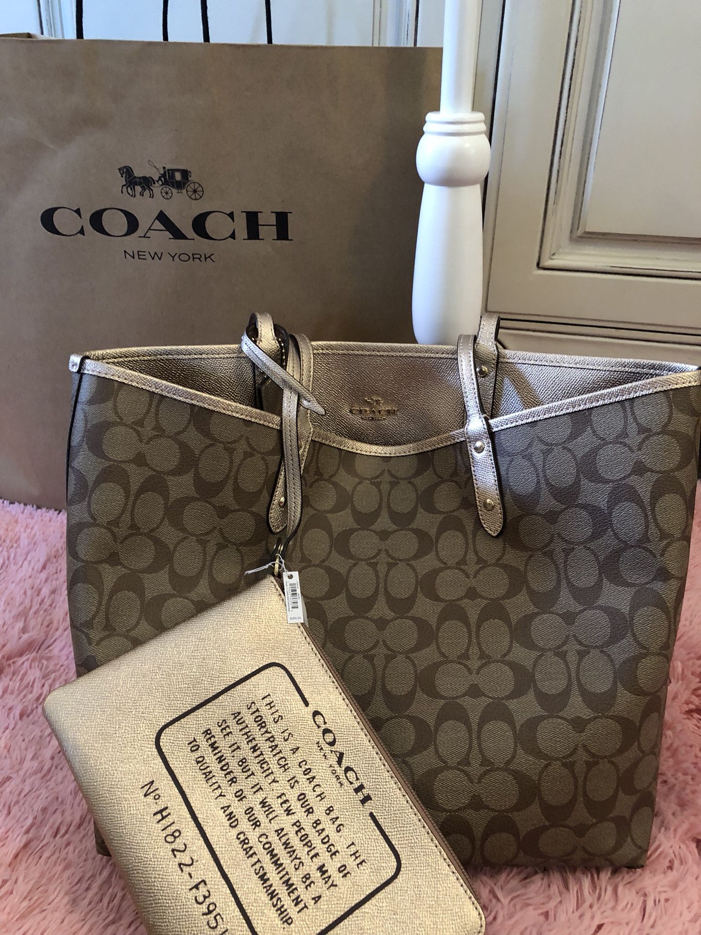 Coach Reversible shoulder bag-brown and rose gold for Sale in