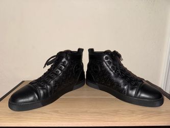 (Authentic) Christian louboutin red bottom orlatos