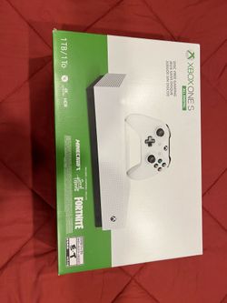 XBOX One S - Excellent condition with games