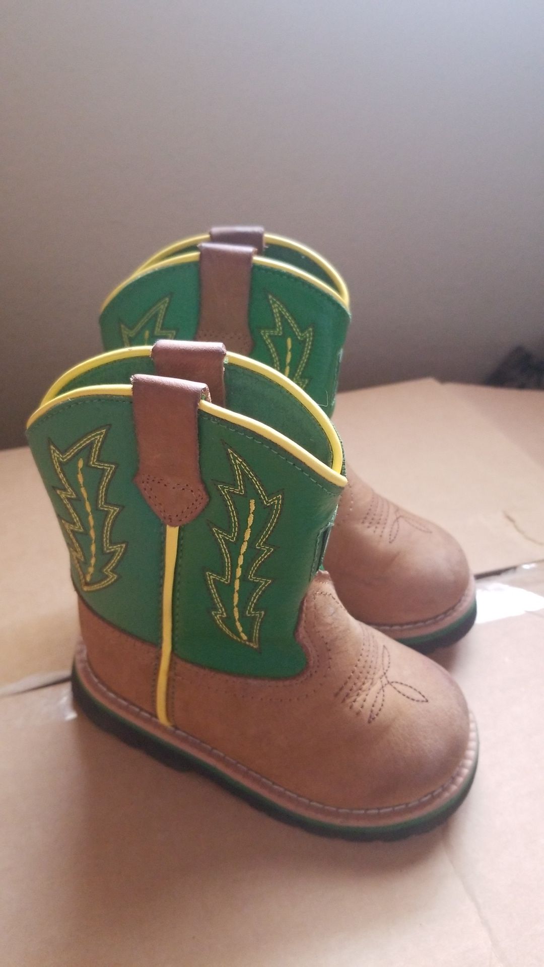 John Deere boots size 6