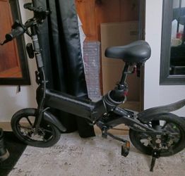 Jetson Haze Folding Electric Bike