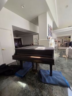 Piano bebé gran