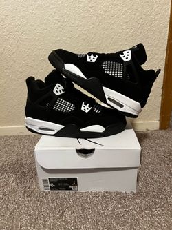 Jordan 4 “White Thunder” size 6Y / 7.5w . TRIED ON