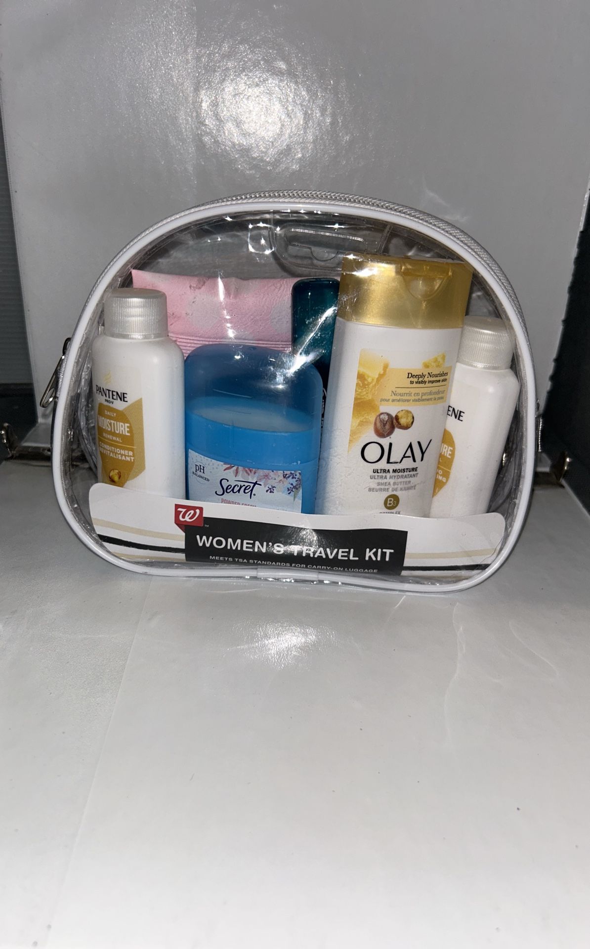 Women’s Travel Kit