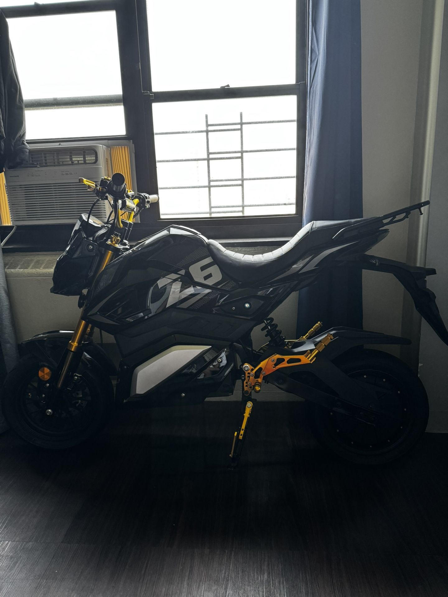 Z6 Electric Motorcycle Modified