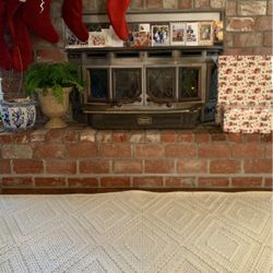 Stunning Cream Area Rug