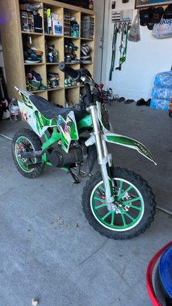 Mini Dirt Bike 49cc 2 Stroke