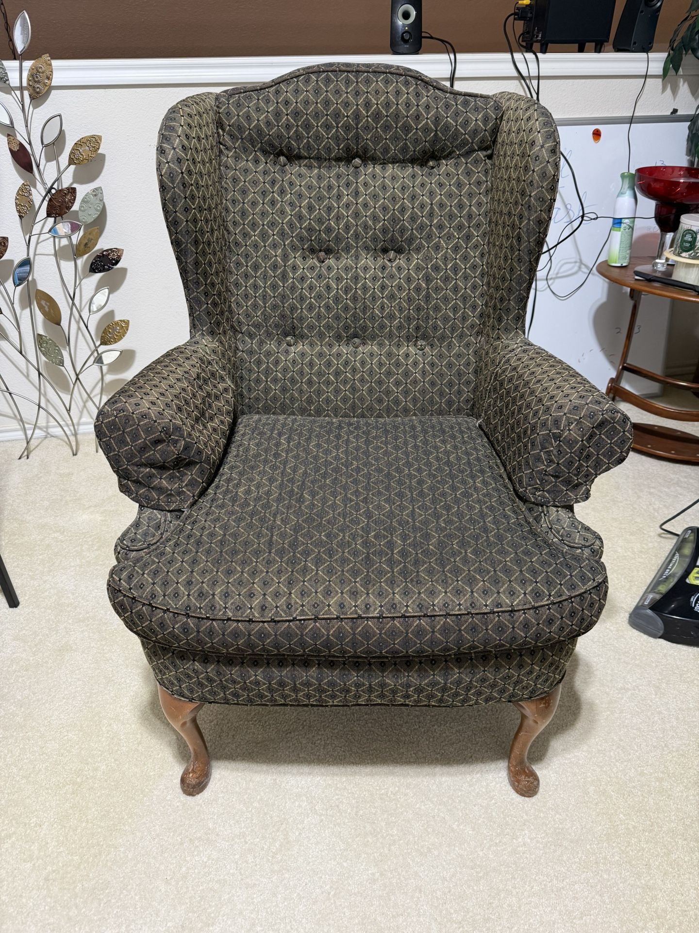 Vintage Wingback Armchair - Elegant & Comfortable!
