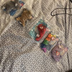 McDonalds Beanie Babies Sealed  5 Or Sell Sepearate 