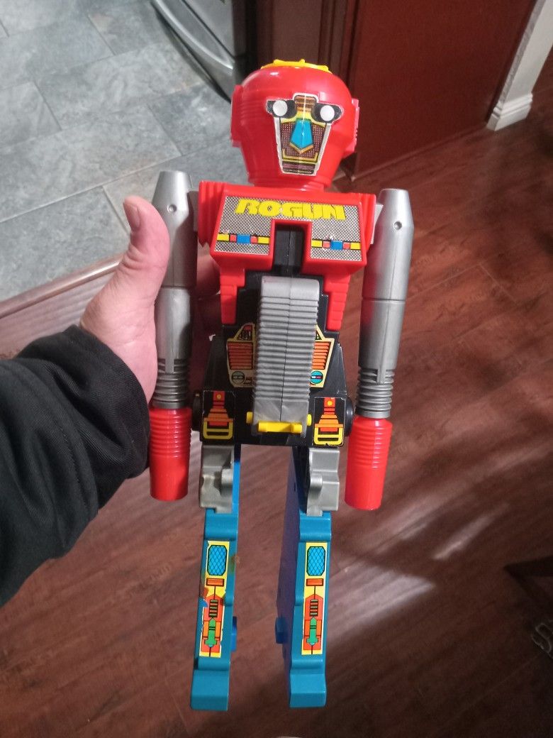 Vintage Go-bot Ro-gun