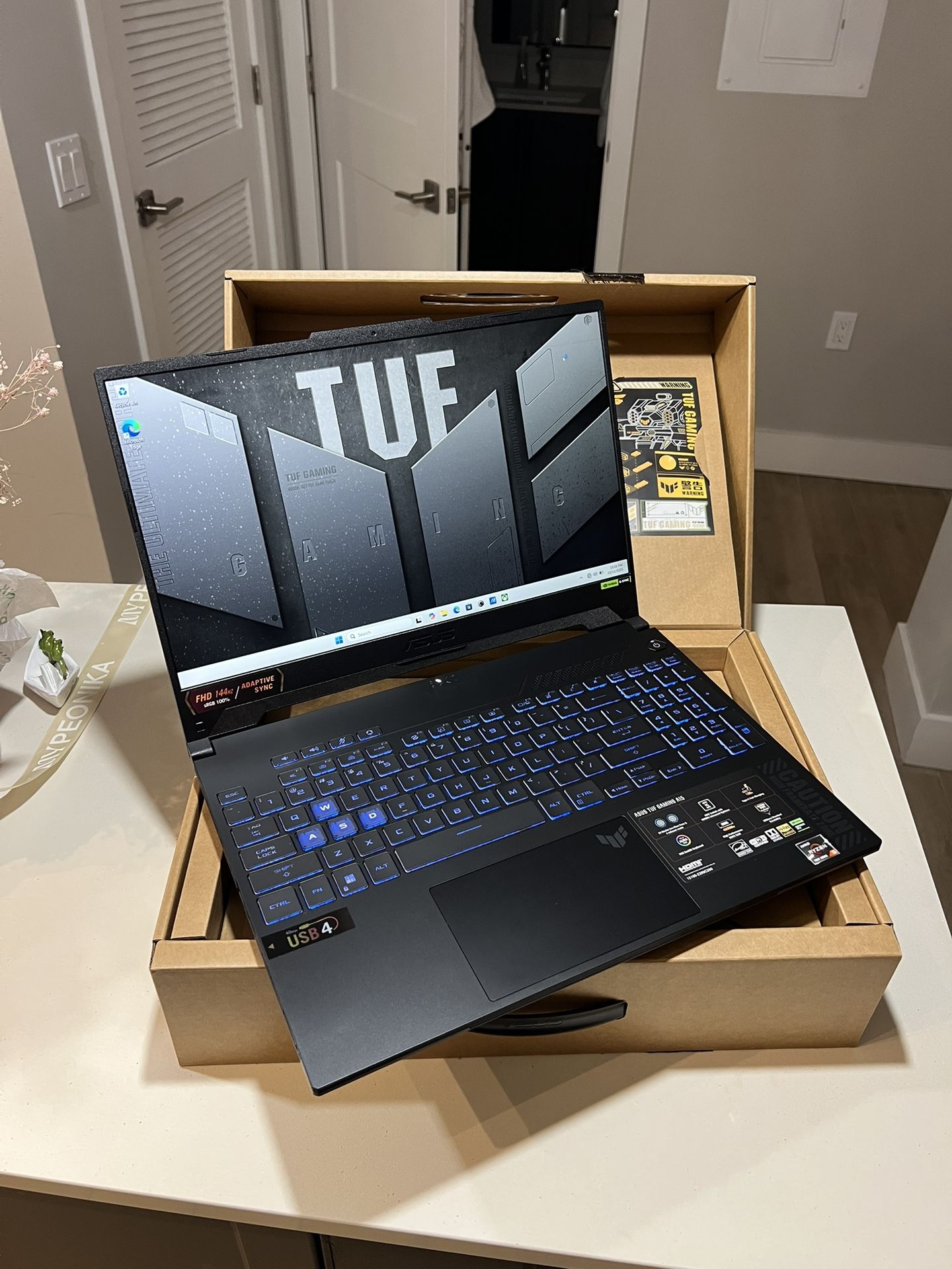 Asus TUF F15 • Nvidia RTX 4060 + AMD Ryzen 5 7535HS • Gaming Laptop ROG Strix • RAM 16GB + SSD 512GB