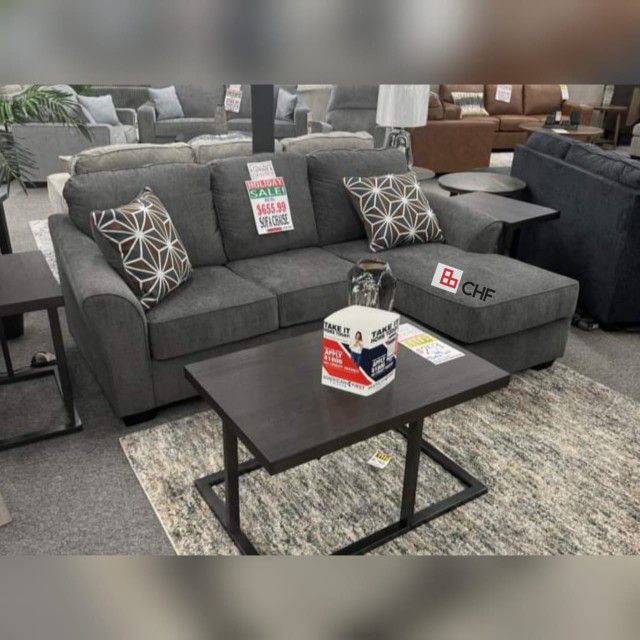 Reversible Fabric Sectional Sofa  // Limited Time Offer 