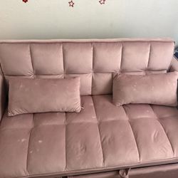 Pink Daybed.