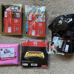 Nintendo Promo Items Mario Bros 1+2, Hats, Bag, Display
