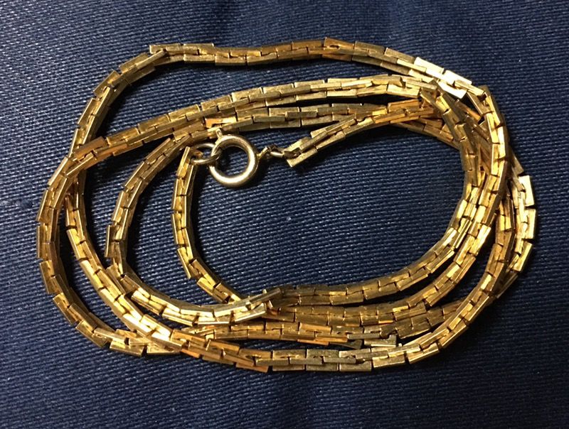 24" gold tone chain necklace