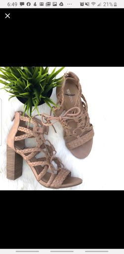 Tan Open Toe Chunk Heels