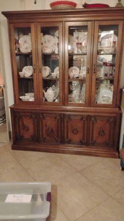 China hutch
