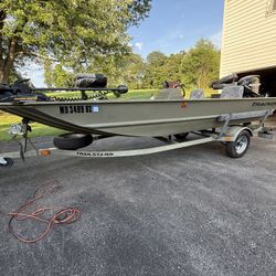 BOAT: 2010 Grizzly Tracker SC 1754