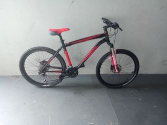 BICYCLE SPECIALIZED 21 SPEED SIZE 26 BRAND NEW