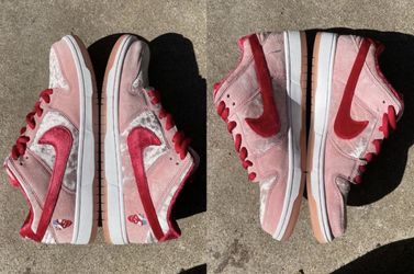 Nike Dunk Low SB X StrangeLove Valentine's day size 9.5
