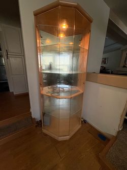 Corner china cabinet