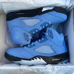 Jordan 5 Retro UNC University Blue 