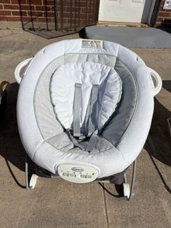 Graco Baby Bouncer Seat