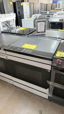 Stainless Steel Induction Range with Glass Cooktop