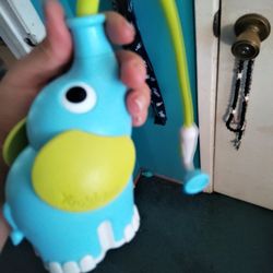Yookidoo Elephant Shower OBO