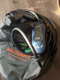 Mustart Level 2 Portable Electric Vehicle Charger - 40 Amp / 240V⁠