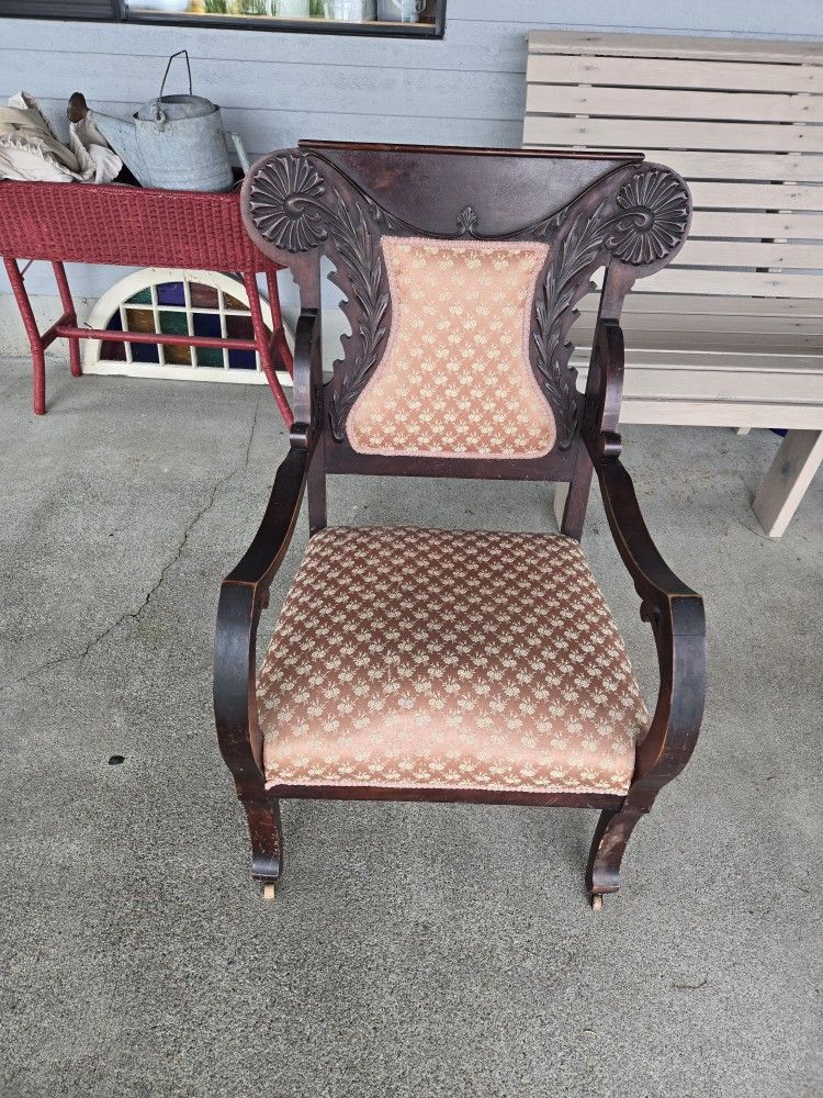 Victorian mahogany pink upholstery chair with great detail