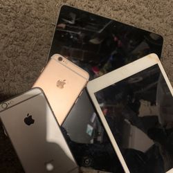 Apple Tablets And Phones 