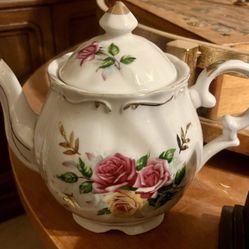 Musical Porcelain Teapot