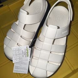 Crocs Men 6/ Women 8 new