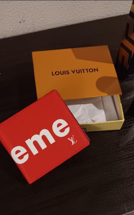 LV SUPREME WALLET FOR MAN