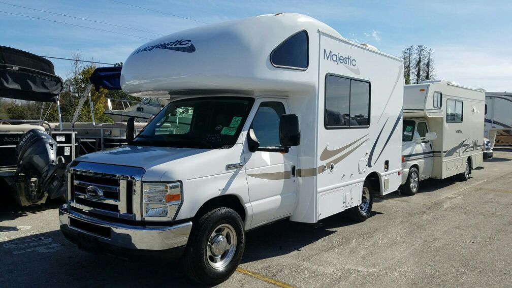 2010 four winds majestic 19g class c motorhome