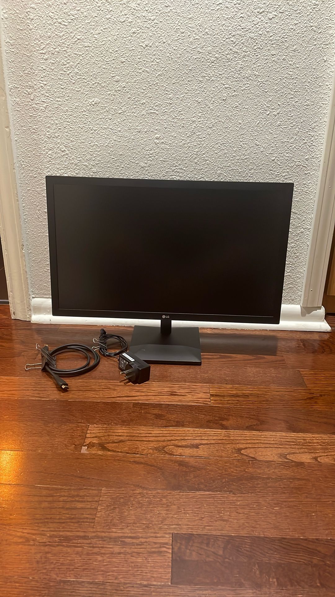 LG Monitor