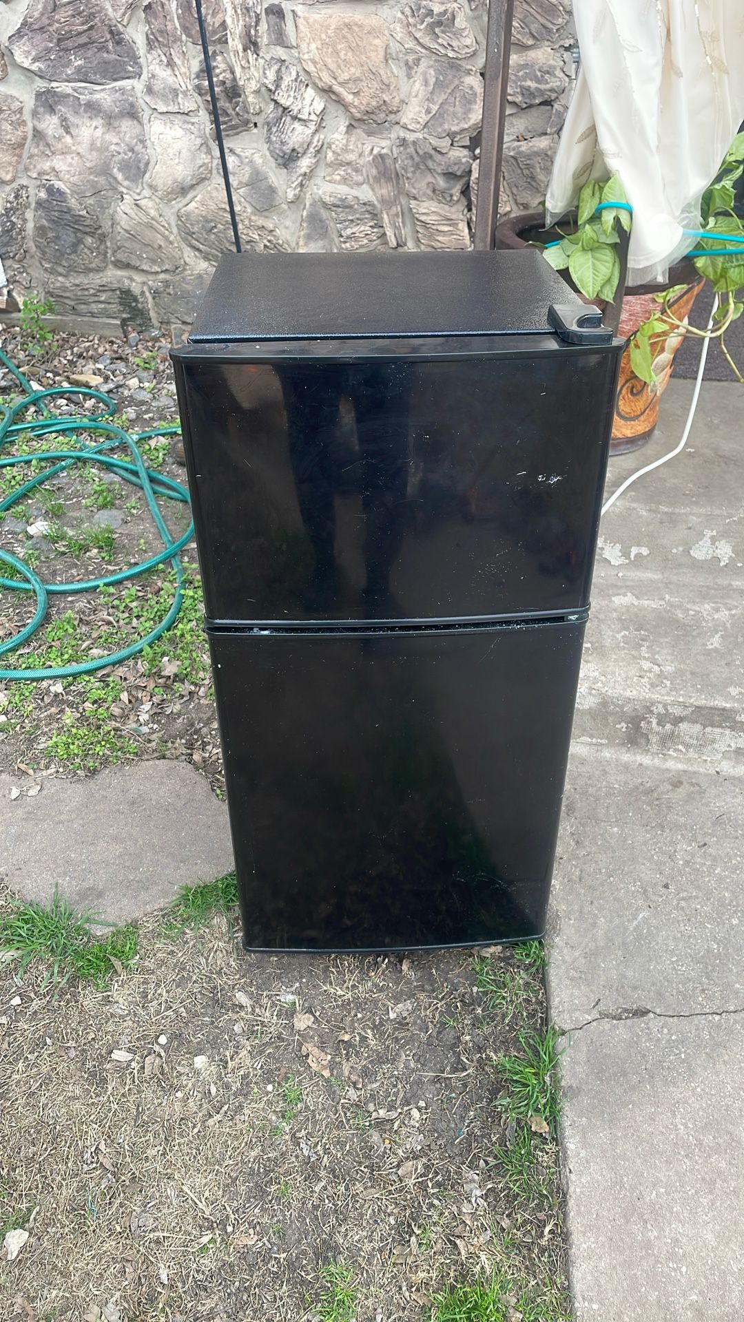 Small Refrigerator