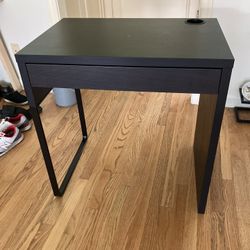 Ikea Black Micke Desk Great Condition