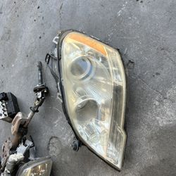 2008-2012 Mercedes Benz ML 350 Left Driver Headlight 
