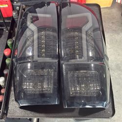 19 Toyota Tacoma Tail Lights