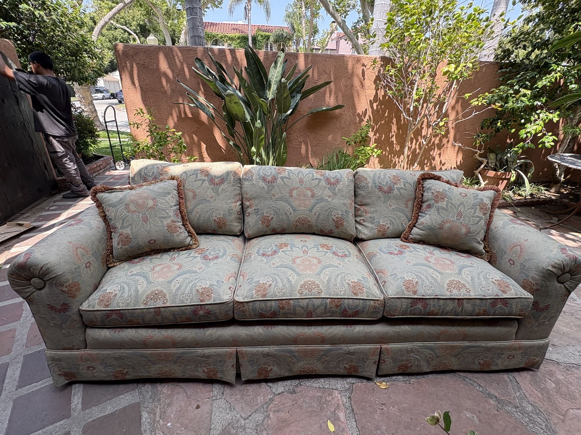 Beautiful Vintage Couch