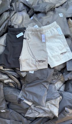 ESSENTIALS FEAR OF GOD SHORTS(singles)(Bulk)