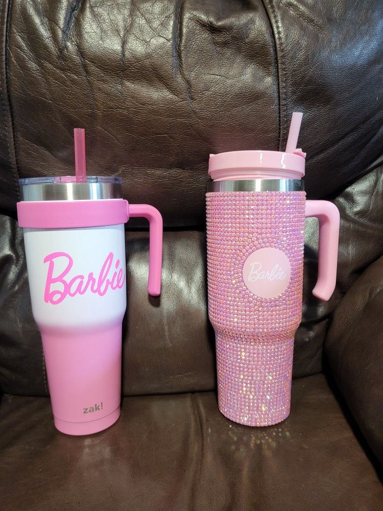 2 Barbie Cups