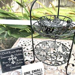 Signs And 2-tier Basket 