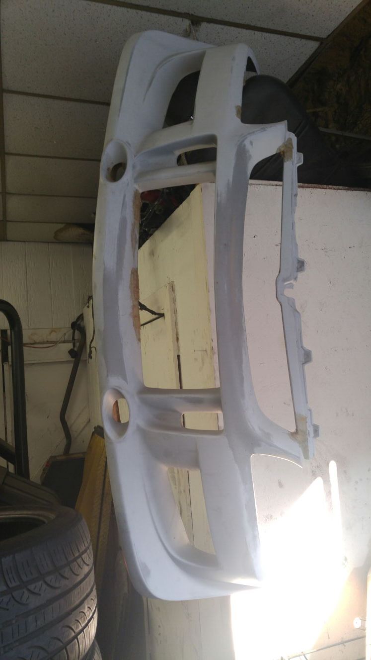 Bumper for evolución