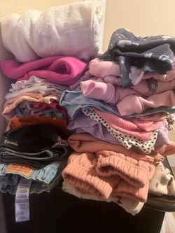 Girls clothes bundle size (6)