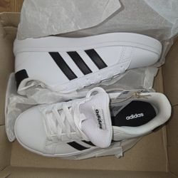 Adidas Grand Court